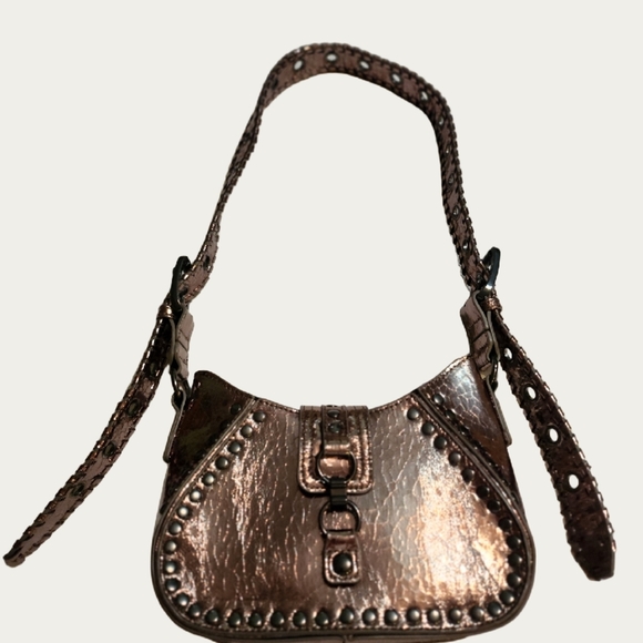 Silence + Noise Brown Shoulder Bag with Metallic Finish - Picture 4 of 15